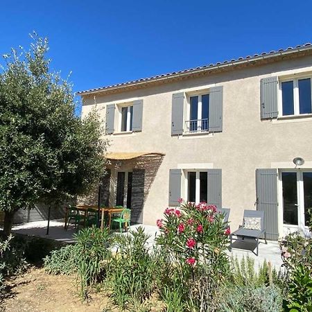 Villa Spacieuse Avec Terrasse Et Vue Mont Ventoux Entrechaux المظهر الخارجي الصورة