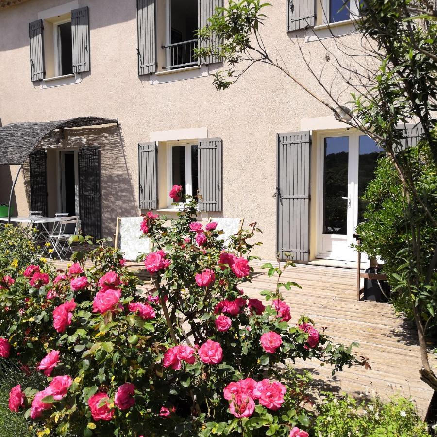 Villa Spacieuse Avec Terrasse Et Vue Mont Ventoux Entrechaux المظهر الخارجي الصورة