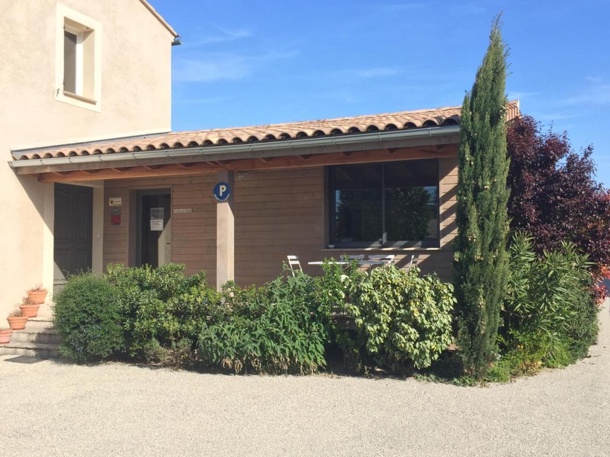 Villa Spacieuse Avec Terrasse Et Vue Mont Ventoux Entrechaux المظهر الخارجي الصورة