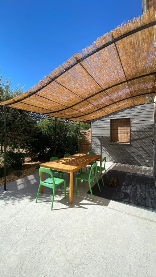 Villa Spacieuse Avec Terrasse Et Vue Mont Ventoux Entrechaux المظهر الخارجي الصورة