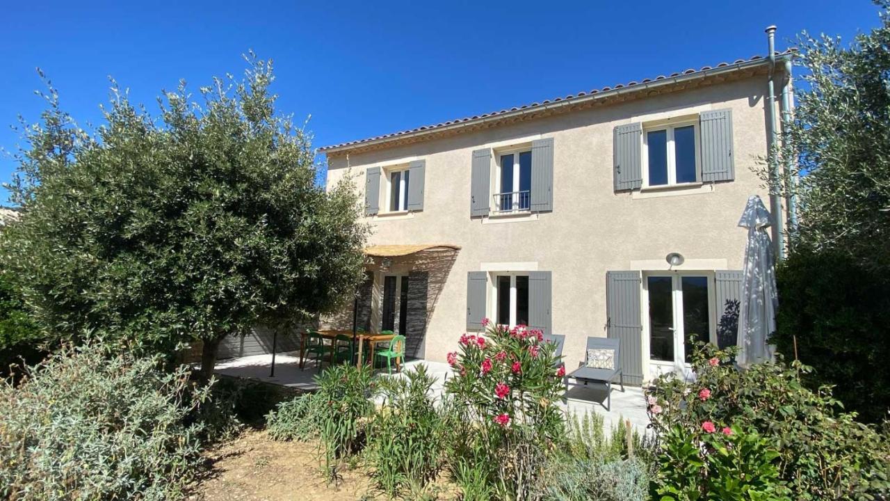 Villa Spacieuse Avec Terrasse Et Vue Mont Ventoux Entrechaux المظهر الخارجي الصورة